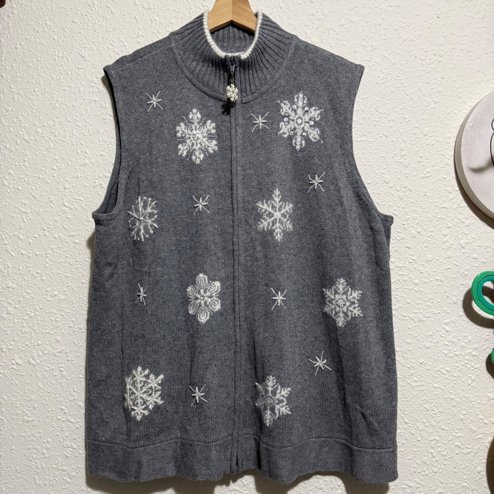 Vtg Cracker Factory‎ Womens 2X beaded Snowflake Zip Vest Gray Holiday Sweater